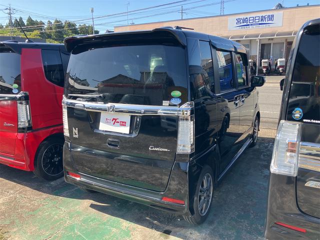 Ｎ－ＢＯＸカスタム Ｇ　ＳＳパッケージ　ＥＴＣ　バックカメラ　両側電動スライドドア　ナビ　ＴＶ　衝突被害軽減システム　オートライト　ＨＩＤ　スマートキー　アイドリングストップ　電動格納ミラー　ベンチシート　ＣＶＴ　盗難防止システム　ＡＢＳ（16枚目）