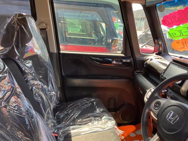 Ｎ－ＢＯＸカスタム Ｇ　ＳＳパッケージ　ＥＴＣ　バックカメラ　両側電動スライドドア　ナビ　ＴＶ　衝突被害軽減システム　オートライト　ＨＩＤ　スマートキー　アイドリングストップ　電動格納ミラー　ベンチシート　ＣＶＴ　盗難防止システム　ＡＢＳ（59枚目）