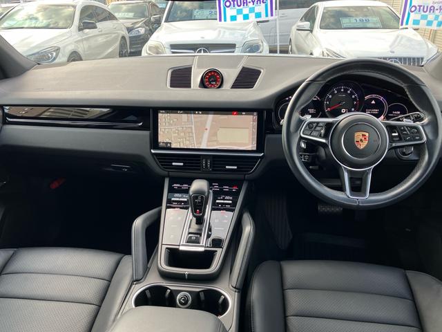 カイエン ベースグレード ディーラー車 右ハンドル パドルシフト 21inアルミホイール レザーパワーシート シートヒーター クルーズコントロール ナビ アラウンドビューモニター 前後ドラレコ ETC2.0 パワーバックドア(19枚目)