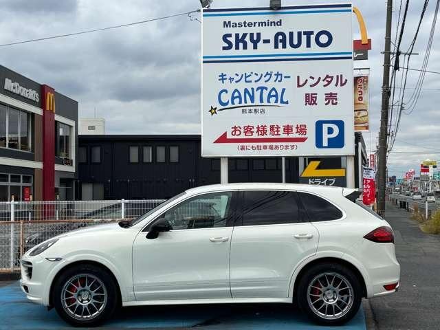 カイエン ベースグレード　３．６　ティプトロニックＳ　４ＷＤ　パワーバックドア・パドルシフト・シートヒーター・ナビ・パワーシート・Ｗエアコン・バックカメラ・ＤＩＳＣ・ＢＴ・フルセグＴＶ・ＥＴＣ（9枚目）