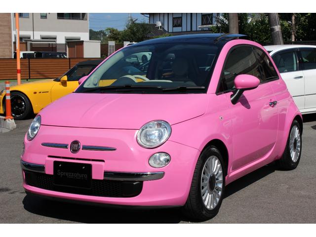 ５００ ピンク！　国内５０台限定車　正規ディーラー車　禁煙　社外ナビ　フルセグＴＶ　ＣＤ・ＤＶＤ再生　Ｂｌｕｅｔｏｏｔｈ接続　バックカメラ　電動サンルーフ　ＥＴＣ　ＫＯＮＩショック＆アイバッハサス　前後エンブレム新品（6枚目）