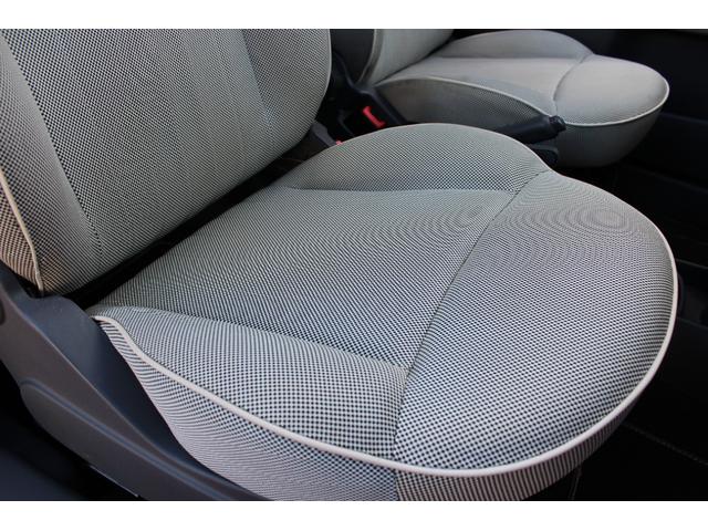 ５００ ピンク！　国内５０台限定車　正規ディーラー車　禁煙　社外ナビ　フルセグＴＶ　ＣＤ・ＤＶＤ再生　Ｂｌｕｅｔｏｏｔｈ接続　バックカメラ　電動サンルーフ　ＥＴＣ　ＫＯＮＩショック＆アイバッハサス　前後エンブレム新品（35枚目）