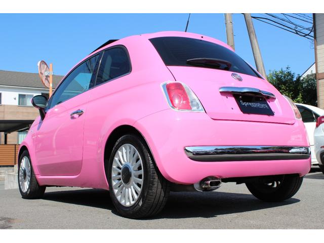 ５００ ピンク！　国内５０台限定車　正規ディーラー車　禁煙　社外ナビ　フルセグＴＶ　ＣＤ・ＤＶＤ再生　Ｂｌｕｅｔｏｏｔｈ接続　バックカメラ　電動サンルーフ　ＥＴＣ　ＫＯＮＩショック＆アイバッハサス　前後エンブレム新品（55枚目）