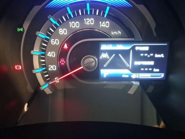 ハスラー ハイブリッドＸ　全周囲カメラ　ナビ　ＴＶ　クリアランスソナー　オートクルーズコントロール　レーンアシスト　衝突被害軽減システム　オートライト　ＬＥＤヘッドランプ　スマートキー　アイドリングストップ　電動格納ミラー（41枚目）