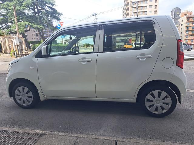 この度は当店のお車をご覧になっていただき、誠にありがとうございます。ぜひじっくりとご検討下さい。気軽にお問合せ・お見積りお待ちしております。