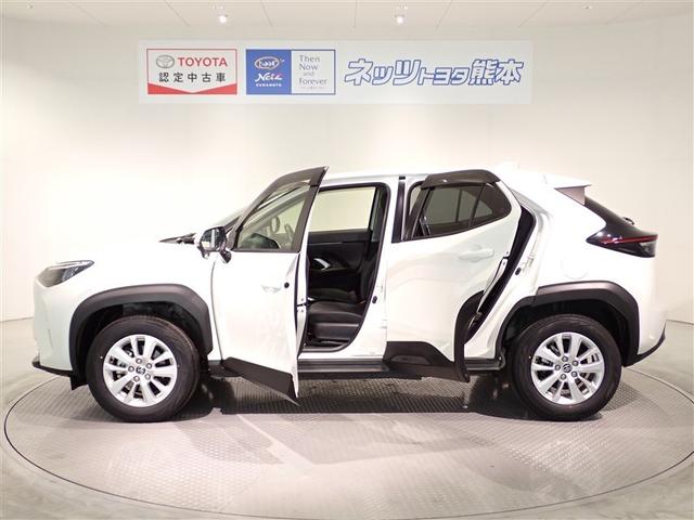 ヤリスクロス ハイブリッドＧ　フルセグ　バックカメラ　衝突被害軽減システム　ＥＴＣ　ワンオーナー　記録簿（4枚目）