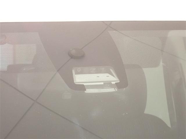 ヴォクシー ＺＳ　煌　フルセグ　メモリーナビ　ＤＶＤ再生　後席モニター　バックカメラ　衝突被害軽減システム　ＥＴＣ　両側電動スライド　ＬＥＤヘッドランプ　ウオークスルー　乗車定員７人　３列シート　記録簿（23枚目）