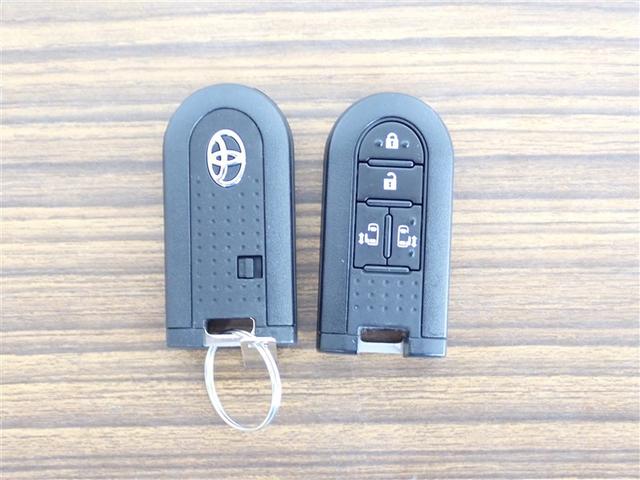 タンク カスタムＧ　Ｓ　フルセグ　メモリーナビ　ＤＶＤ再生　バックカメラ　衝突被害軽減システム　ＥＴＣ　両側電動スライド　ＬＥＤヘッドランプ　ウオークスルー　記録簿　アイドリングストップ（27枚目）