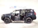ランドクルーザープラド ＴＸ　Ｌパッケージ　マットブラックエディション　サンルーフ　４ＷＤ　フルセグ　メモリーナビ　バックカメラ　衝突被害軽減システム　ＥＴＣ　ＬＥＤヘッドランプ　乗車定員７人　３列シート　ワンオーナー　記録簿（4枚目）