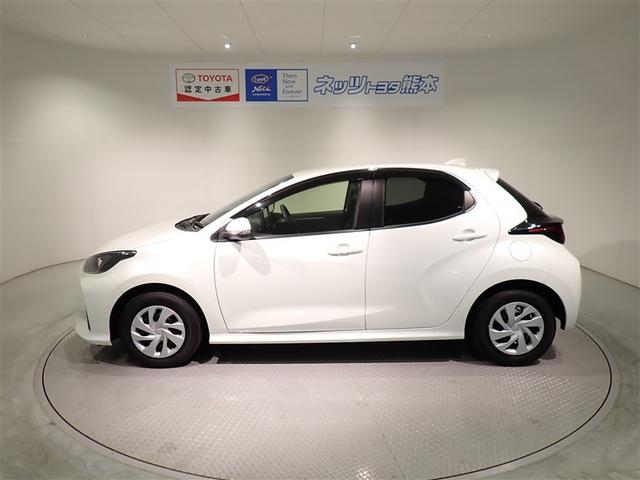 ヤリス Ｇ　フルセグ　メモリーナビ　バックカメラ　衝突被害軽減システム　ワンオーナー　記録簿（2枚目）