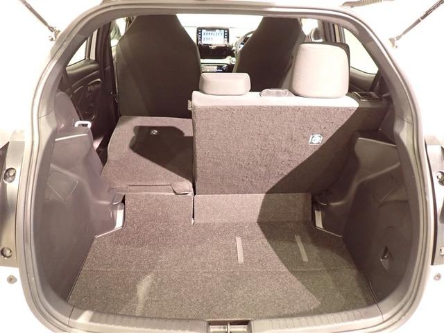 ヤリス Ｇ　フルセグ　メモリーナビ　バックカメラ　衝突被害軽減システム　ワンオーナー　記録簿（8枚目）