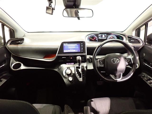 シエンタ ファンベースＧ　フルセグ　メモリーナビ　ＤＶＤ再生　バックカメラ　衝突被害軽減システム　ＥＴＣ　両側電動スライド　ウオークスルー　記録簿　アイドリングストップ（9枚目）