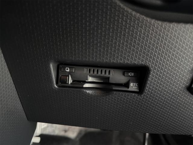 【ETC】今やカーライフにおける重要性はナビにも匹敵するのではないでしょうか?セットアップを行うことで利用可能になります!