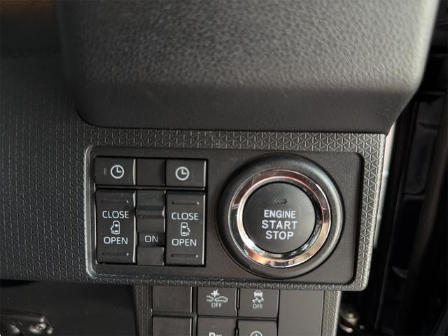 プッシュエンジンスタートシステム、エンジン始動・停止をワンタッチで行うことができます。