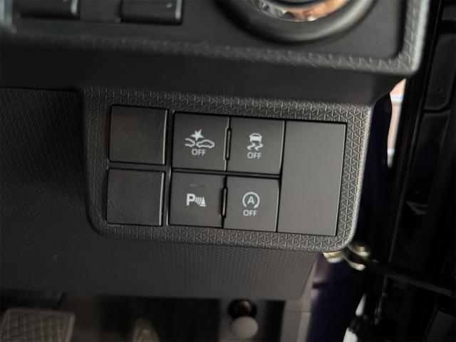 【コーナーセンサー】駐車時など障害物をセンサーが察知しアラームで教えてくれます!あると便利な装備です☆