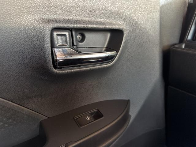 ご覧いただきありがとうございます♪気になったお車がありましたらお気軽にお電話をください♪