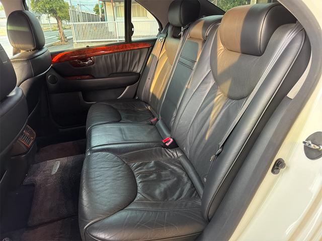 セルシオ eR仕様 ETC クリアランスソナー オートクルーズコントロール バックカメラ ナビ TV アルミホイール HID サンルーフ AT シートヒーター シートエアコン キーレスエントリー 電動格納ミラー(24枚目)