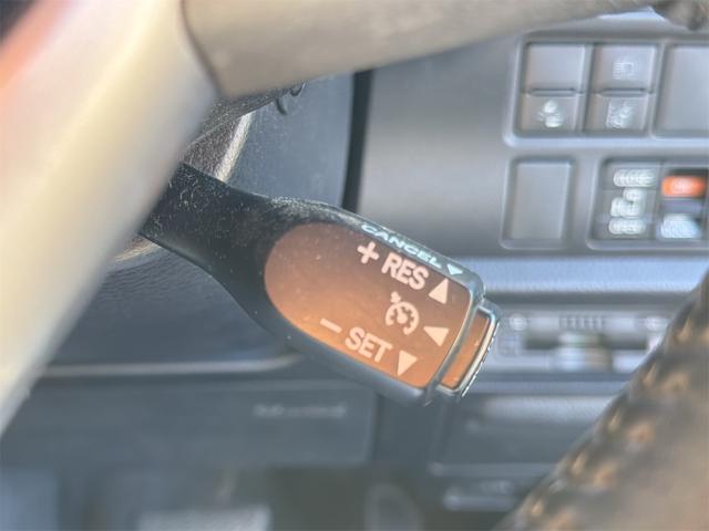 エスクァイア Gi ETCバックカメラ デカナビ デカ後席モニター クリアランスソナー オートクルーズコントロール レーンアシスト 衝突被害軽減システム 両側電動スライドドア オートマチックハイビーム LEDヘッドランプ(9枚目)