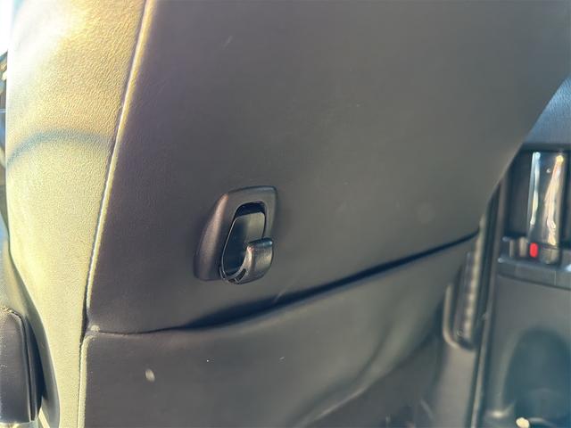 エスクァイア Gi ETCバックカメラ デカナビ デカ後席モニター クリアランスソナー オートクルーズコントロール レーンアシスト 衝突被害軽減システム 両側電動スライドドア オートマチックハイビーム LEDヘッドランプ(37枚目)