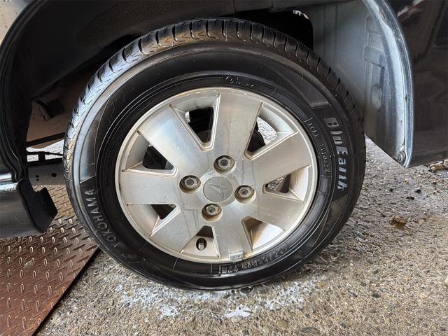 アトレーワゴン カスタムターボＲＳ　ＥＴＣ　バックカメラ　ナビ　ＴＶ　ＨＩＤ　キーレスエントリー　電動格納ミラー　ベンチシート　ＡＴ　盗難防止システム　ＡＢＳ　ＣＤ　Ｂｌｕｅｔｏｏｔｈ　アルミホイール　衝突安全ボディ　エアコン（49枚目）