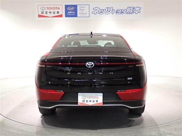 クラウンクロスオーバー Ｇアドバンスド・レザーパッケージ　４ＷＤ　フルセグ　バックカメラ　衝突被害軽減システム　ＥＴＣ　ＬＥＤヘッドランプ　ワンオーナー　記録簿（6枚目）