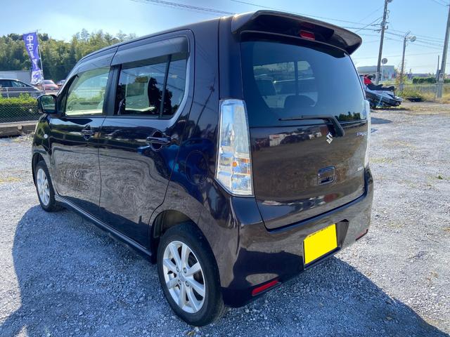 ワゴンＲスティングレー Ｘ（3枚目）