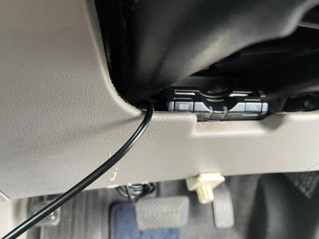 フリードハイブリッド ジャストセレクション ナビ バックカメラ 左側パーワースライドドア ETC 6人乗り 3列シート(10枚目)