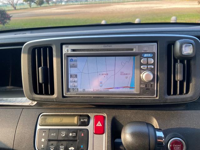 N-ONE ツアラー ツートン仕様 車検2年付き タイヤ4本新品交換渡し バッテーリ新品交換済み 純正ナビ バックカメラ ステアリングリモコン(7枚目)