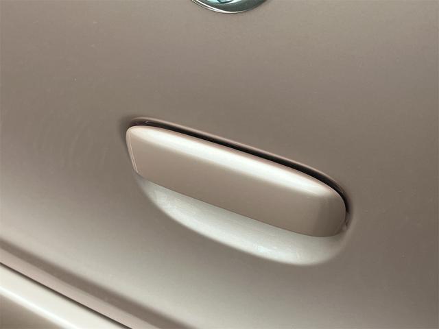 デイズ J 衝突被害軽減システム キーレスエントリー 電動格納ミラー ベンチシート CVT ABS ESC CD ミュージックプレイヤー接続可 衝突安全ボディ エアコン パワーステアリング パワーウィンドウ(34枚目)