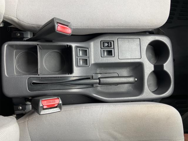 サンバーバン VB 軽バン AT 両側スライドドア エアコン CD ミュージックプレイヤー接続可(7枚目)