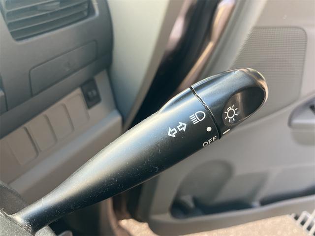 ムーヴ X スマートキー 電動格納ミラー ベンチシート AT 盗難防止システム ABS CD 衝突安全ボディ エアコン パワーステアリング パワーウィンドウ(8枚目)