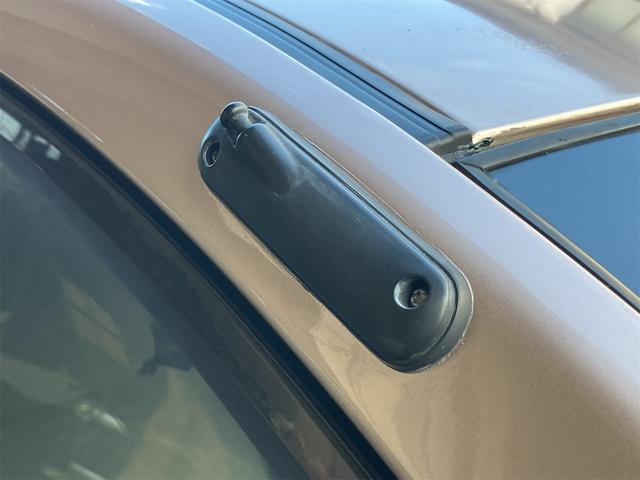 ムーヴ X スマートキー 電動格納ミラー ベンチシート AT 盗難防止システム ABS CD 衝突安全ボディ エアコン パワーステアリング パワーウィンドウ(27枚目)