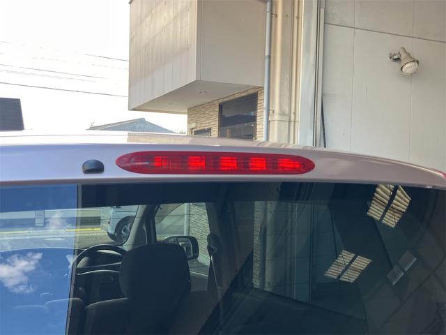 ムーヴ X スマートキー 電動格納ミラー ベンチシート AT 盗難防止システム ABS CD 衝突安全ボディ エアコン パワーステアリング パワーウィンドウ(30枚目)