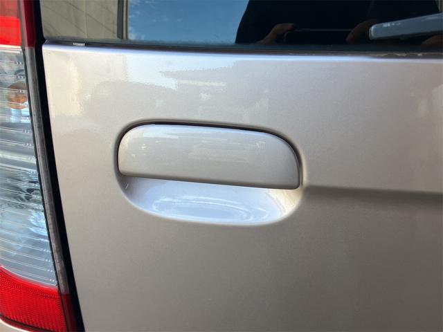 ムーヴ X スマートキー 電動格納ミラー ベンチシート AT 盗難防止システム ABS CD 衝突安全ボディ エアコン パワーステアリング パワーウィンドウ(31枚目)