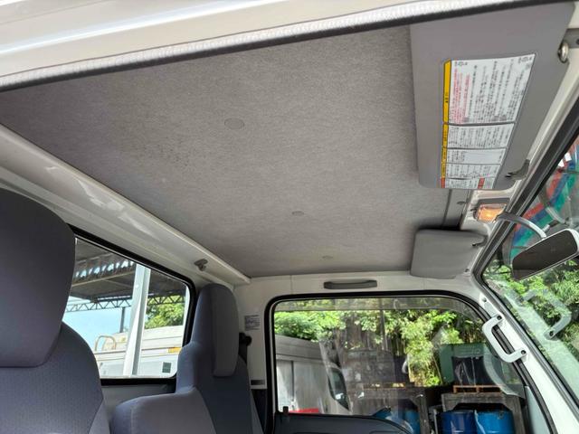 エルフトラック フラットロー 3トン4WDトラック 全塗装 荷台鉄板張り、4方ドア板交換済 三方開 MT 後輪ダブル パワステ アイドリングストップ 電動格納ミラー ABS エアコン パワーウィンドウ(22枚目)