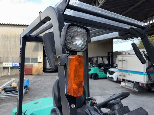 三菱 三菱ガソリンエンジンフォークリフト入荷!! 低稼働メーター870Hr 程度・調子OK!!Vマスト4m フォーク長:1520mm ガソリンエンジン/ダイレクトクラッチ車(20枚目)