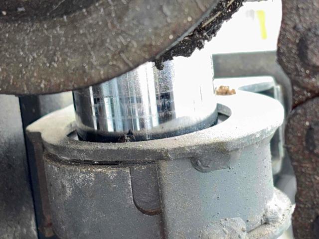 三菱 三菱ガソリンエンジンフォークリフト入荷!! 低稼働メーター870Hr 程度・調子OK!!Vマスト4m フォーク長:1520mm ガソリンエンジン/ダイレクトクラッチ車(23枚目)