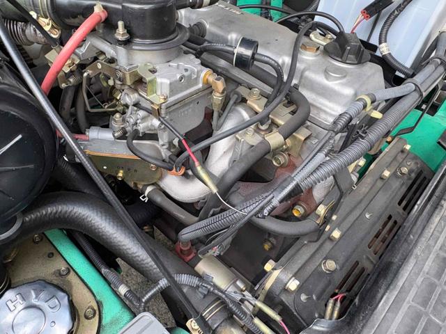 三菱 三菱ガソリンエンジンフォークリフト入荷!! 低稼働メーター870Hr 程度・調子OK!!Vマスト4m フォーク長:1520mm ガソリンエンジン/ダイレクトクラッチ車(34枚目)