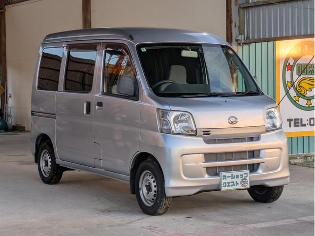 ハイゼットカーゴ DX 5速マニュアル車 車検令和9年8月 走行距離46100km 両側スライドドア 集中ドアロック エアコン パワーステアリング パワーウィンドウ キーレス ダブルエアバッグ 最大積載量350kg(9枚目)