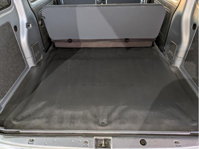 ハイゼットカーゴ DX 5速マニュアル車 車検令和9年8月 走行距離46100km 両側スライドドア 集中ドアロック エアコン パワーステアリング パワーウィンドウ キーレス ダブルエアバッグ 最大積載量350kg(30枚目)
