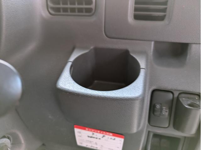 ハイゼットカーゴ DX 5速マニュアル車 車検令和9年8月 走行距離46100km 両側スライドドア 集中ドアロック エアコン パワーステアリング パワーウィンドウ キーレス ダブルエアバッグ 最大積載量350kg(45枚目)