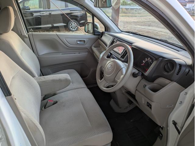 N-WGN G タイヤ4本新品 車検令和9年9月 エンジンプッシュスタート スマートキー アルミホイール 横滑り防止機能 ヘッドライトレベライザー ETC ナビTV AAC DVD再生 アイドリングストップ(49枚目)