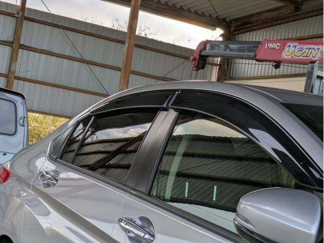 グレイス ハイブリッドＥＸ・ホンダセンシング　衝突被害軽減ブレーキサポート　アダプティクルーズコントロール　社外アルミ　８インチナビ　フルセグＴＶ　Ｒカメラ　ＬＥＤヘッドライト　シートヒーター　スマートキー　ビルトインＥＴＣ　オートライト（17枚目）