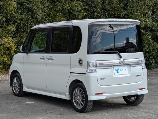 タント カスタムＸスペシャル　スマートキー　片側パワースライドドア　ＥＴＣ　ＣＤ　社外１４ｉｎアルミホイール　ＨＩＤヘッドライト　フォグランプ　電動格納ミラー　オートエアコン　ベンチシート　ミラクルオープンドア（12枚目）