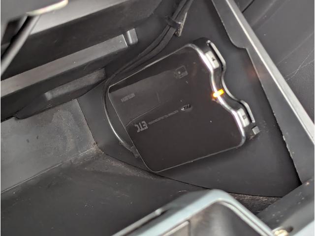 タント カスタムＸ　ＥＴＣ　ＳＤナビ　ワンセグＴＶ　Ｂｌｕｅｔｏｏｔｈ　ＣＤ　ＤＶＤ　ＨＩＤヘッドライト　フォグランプ　純正１４ｉｎアルミホイール　スマートキー　片側パワースライドドア　ベンチシート　ミラクルオープンドア（15枚目）