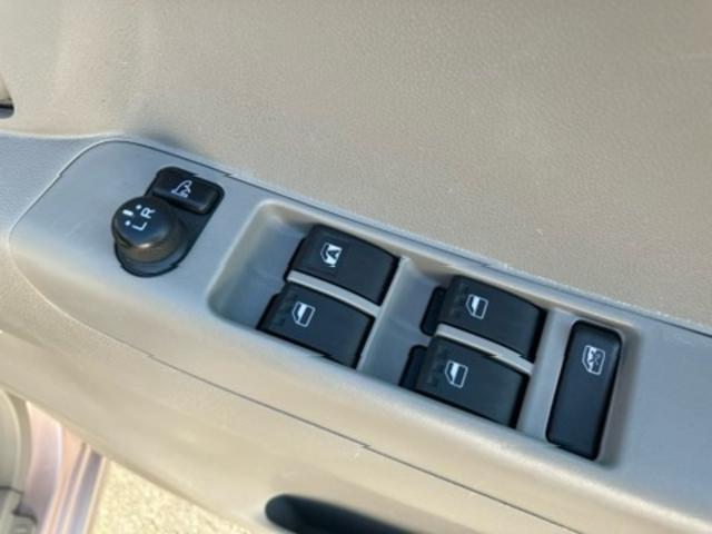 ムーヴコンテ Ｘ　＋Ｓ　ＣＤ　スマートキー　前後ドライブレコーダー　電動格納ミラー　オートエアコン　ベンチシート（11枚目）