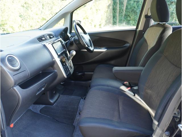 ｅＫカスタム Ｔ　オートディスチャージヘッドライト　キーレスオペレーション　プッシュスタート　ＥＴＣ　バックカメラ　ナビ　フルセグＴＶ　純正１５ｉｎアルミホイール　電動格納ミラー　オートエアコン　ベンチシート（33枚目）