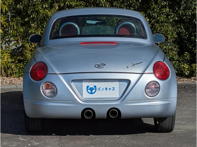 コペン アクティブトップ　純正１５ｉｎアルミホイール　マニュアルモード付ＡＴ　ＭＯＭＯステアリング　革シート　ＨＩＤヘッドライト　フォグランプ　電動格納ミラー（22枚目）