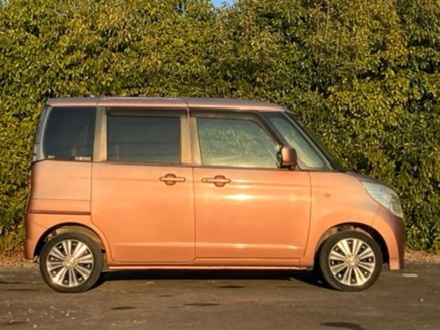 パレット Ｇリミテッド　両側スライドドア　ＣＤ　社外１４ｉｎアルミホイール　スマートキー　電動格納ミラー　ＥＴＣ　ヘッドライトレベライザー（5枚目）