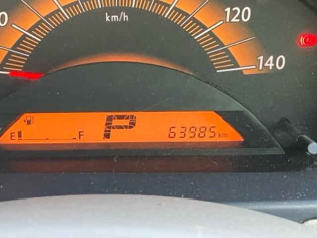 パレット Ｇリミテッド　両側スライドドア　ＣＤ　社外１４ｉｎアルミホイール　スマートキー　電動格納ミラー　ＥＴＣ　ヘッドライトレベライザー（12枚目）